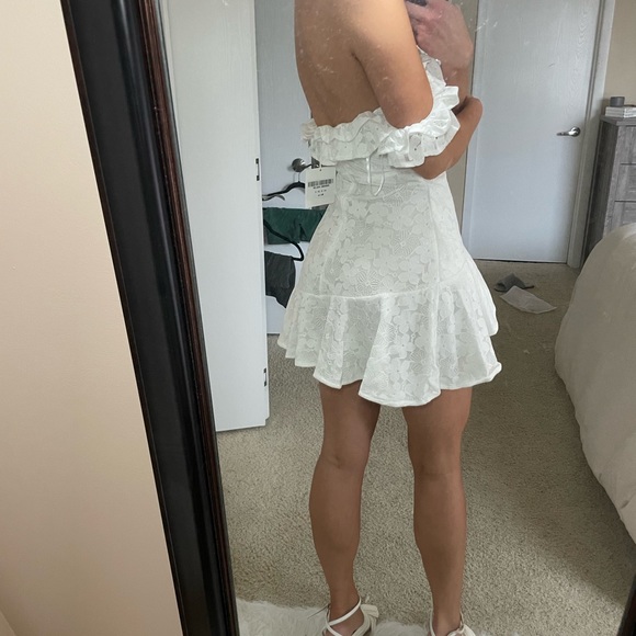 White Off the Shoulder Dress - Picture 6 of 6